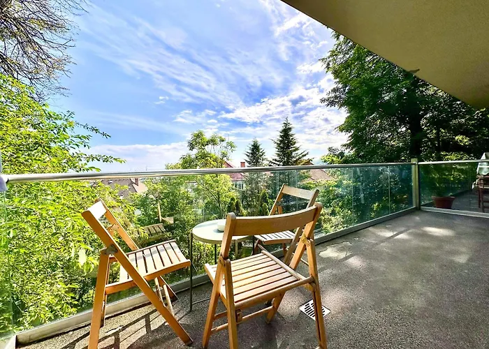 Central Maximus Apartment